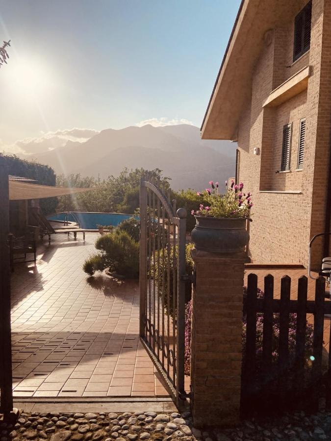Villa Cipriano Minturno Eksteriør bilde