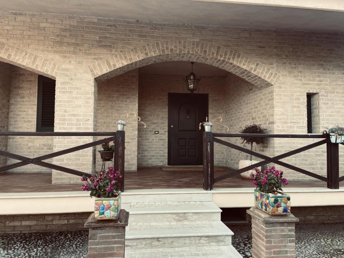 Villa Cipriano Minturno Eksteriør bilde